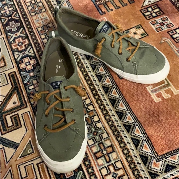 green sperry sneakers